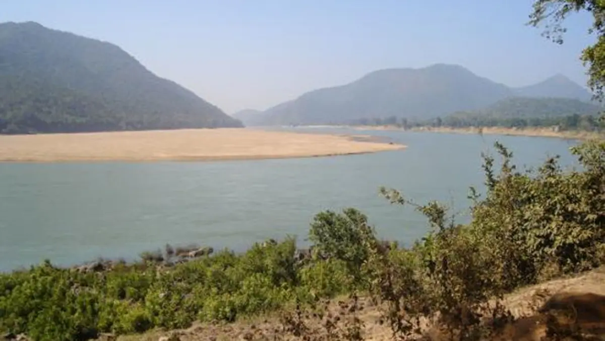 Mahanadi River and the First Offshore Appraisal Well