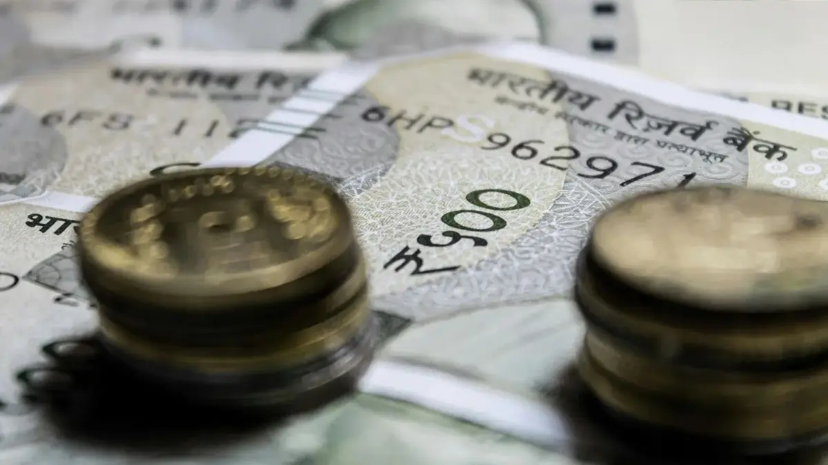 RBI Bans Non‑Deliverable Derivative Contracts on the Rupee