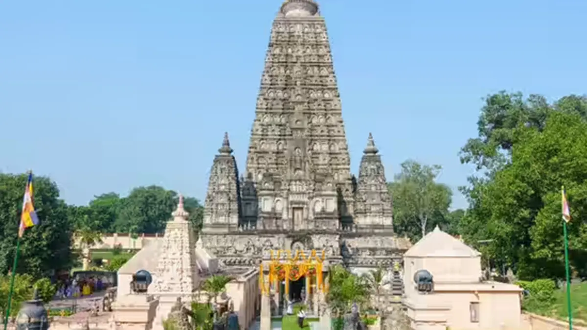 Foreign Currency Donations at the Mahabodhi Temple