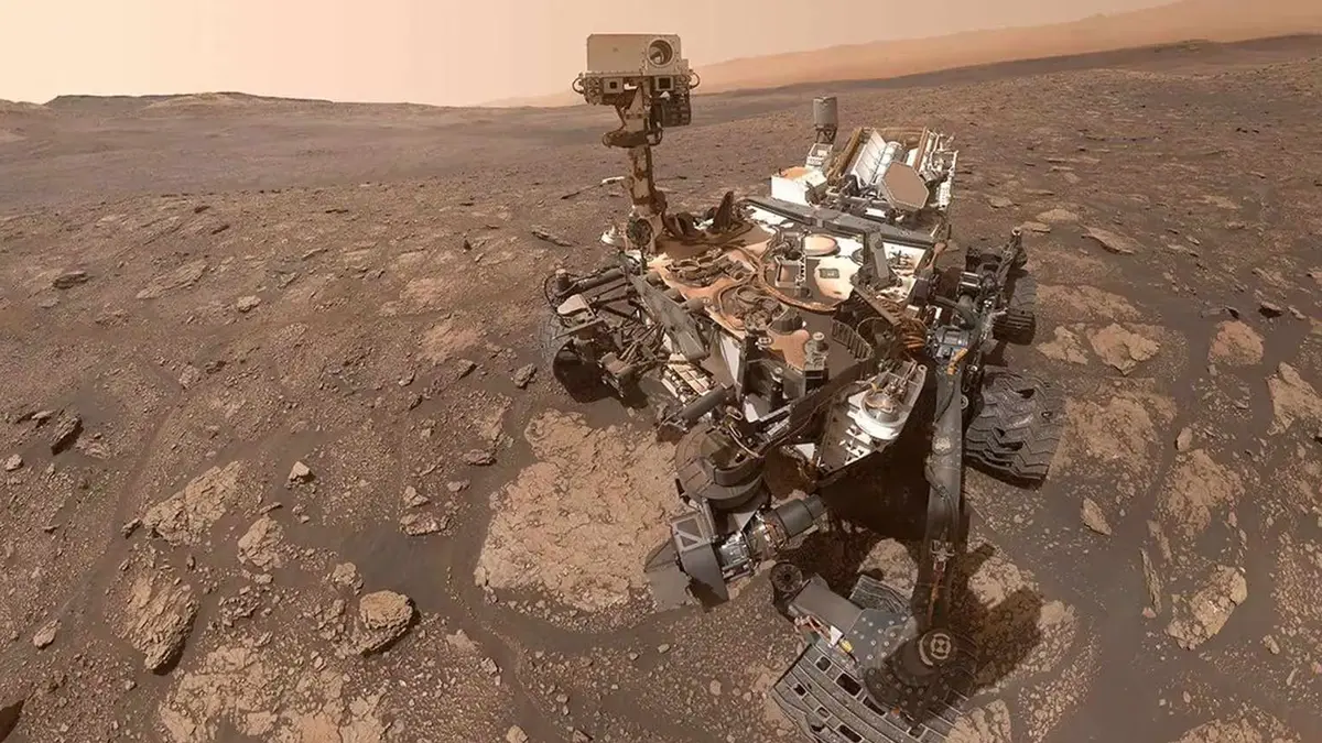 Curiosity Rover – Discovery of Organic Molecules on Mars