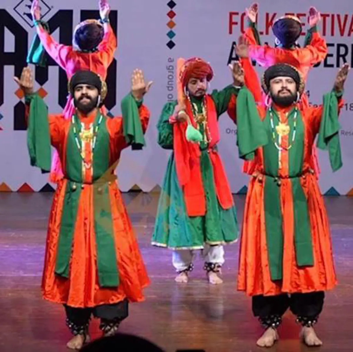 Punjabi Folk Orchestra & Qalandri Dhamal