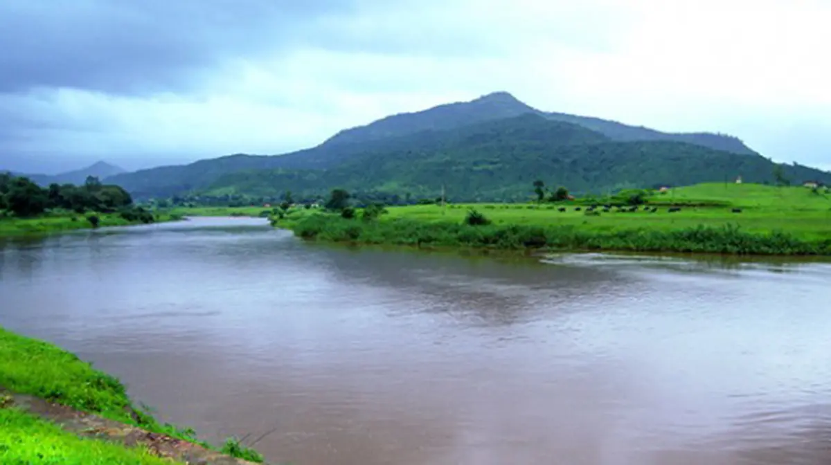Ulhas River Crosses Danger Mark in Maharashtra