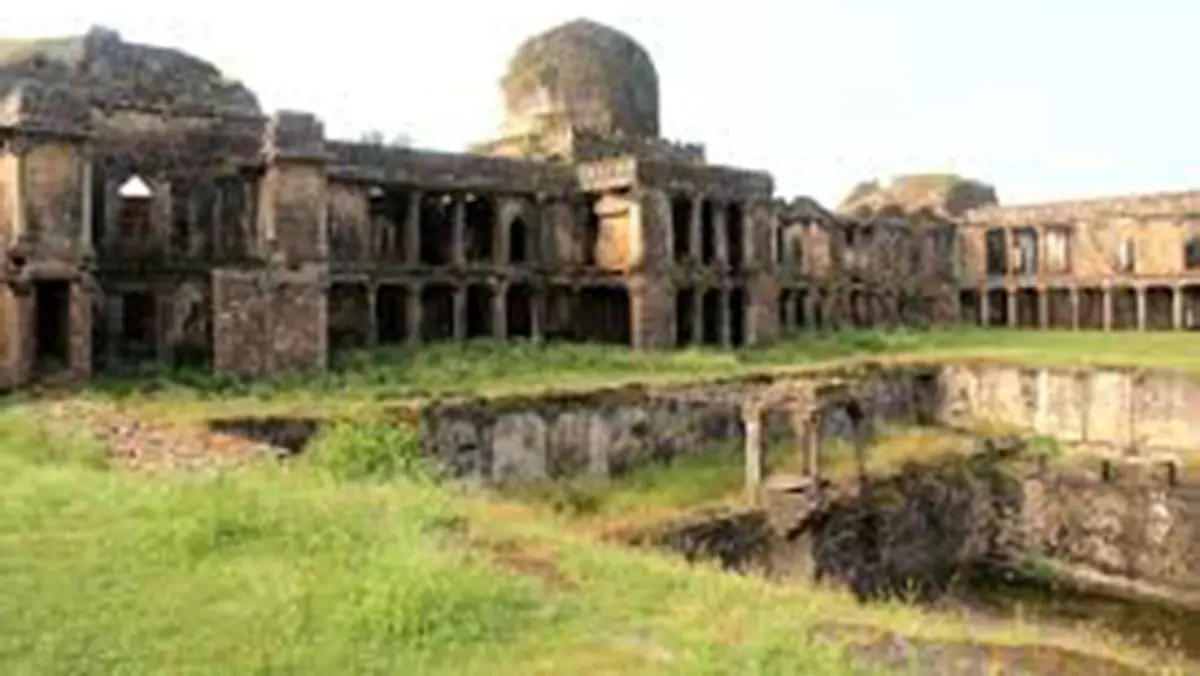 Raisen Fort – Medieval Heritage and Recent Controversy