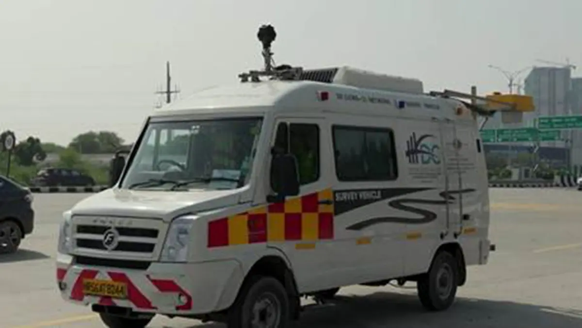 Network Survey Vehicles (NSVs): Highway Maintenance & 3D Tech