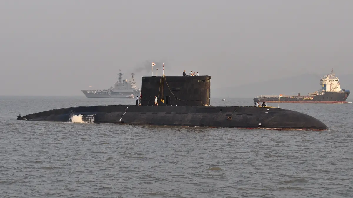 INS Sindhukesari: Kilo‑Class Submarine Visits Sri Lanka