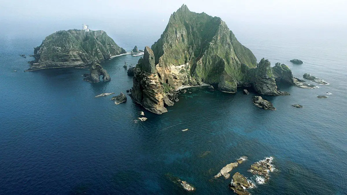 Takeshima / Dokdo Islands Dispute