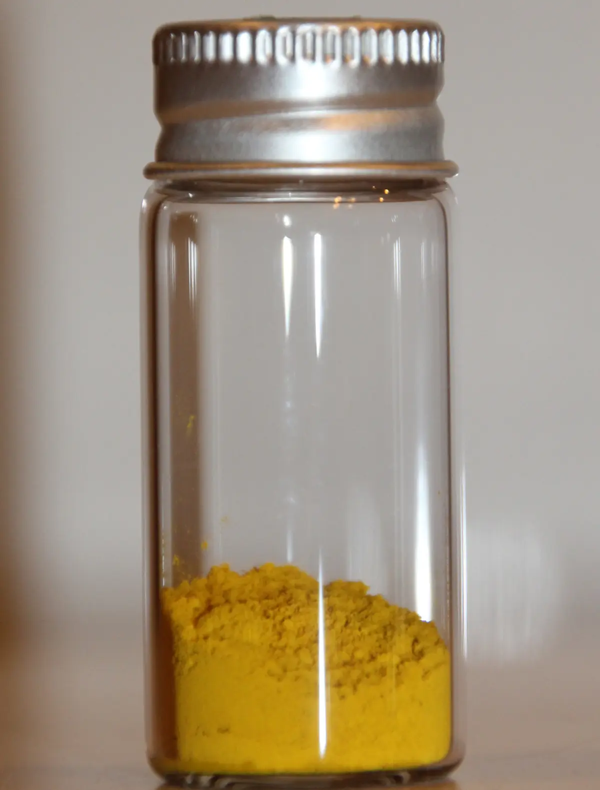 Auramine O Dye in Food – Health Concerns over Bright Yellow Chana