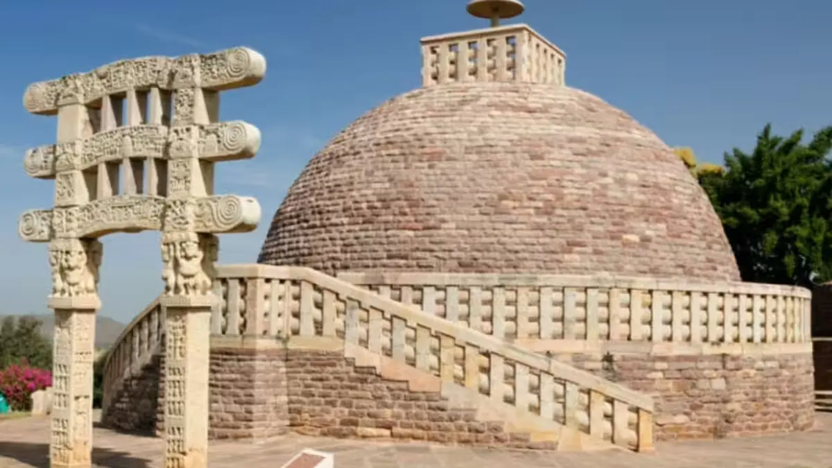 Sacred relics from Sanchi Stupa sent to Mongolia