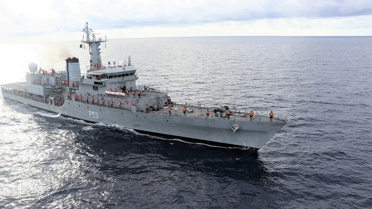 INS Savitri – Offshore Patrol Vessel visits Mauritius