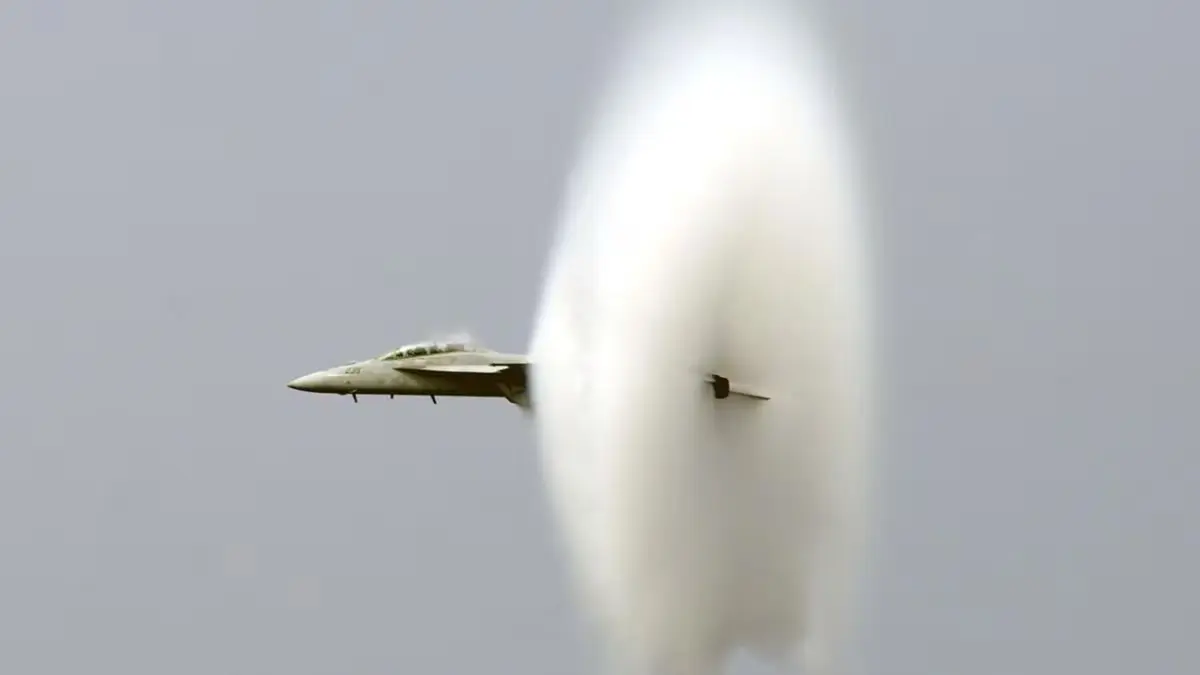 Sonic Boom – When Objects Break the Sound Barrier